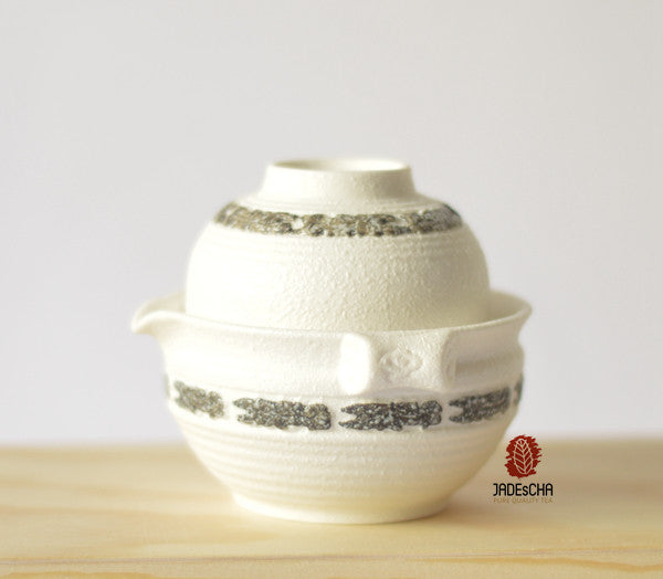 Snow Porcelain Travel Kit