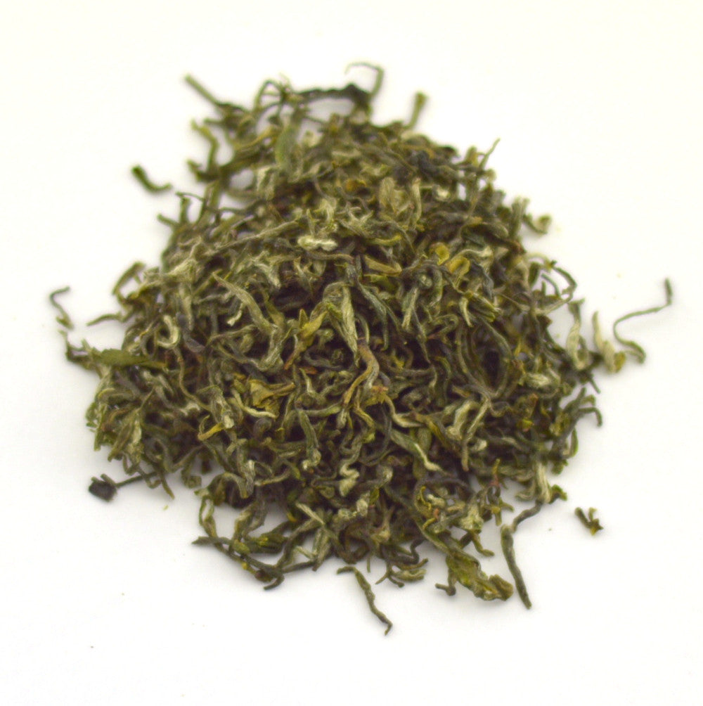 Blue Sky White Snow Gift Set with 100g of tea